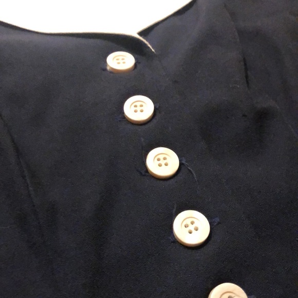 Lois Snyder Dani Max Collard Button Down Top - Picture 3 of 4